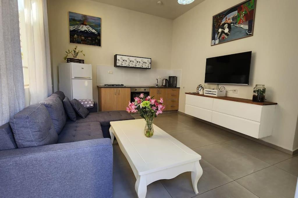Apartment Kinamon - Stylish Studio Eilat